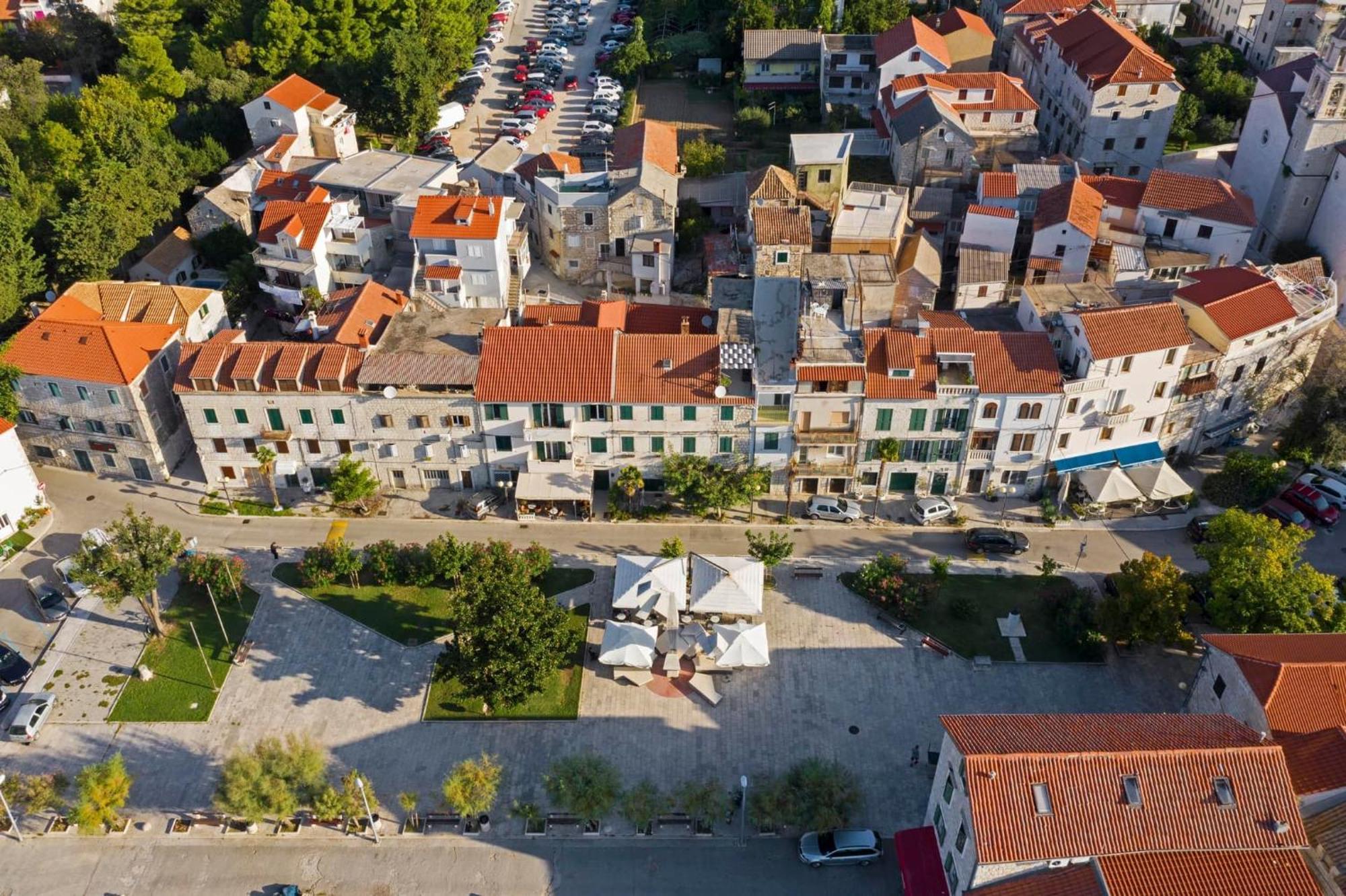 Navi Apartment Kastela