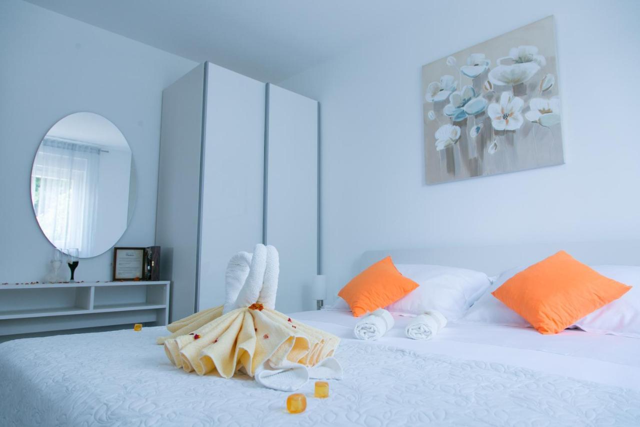 Apartment Navi Kastela