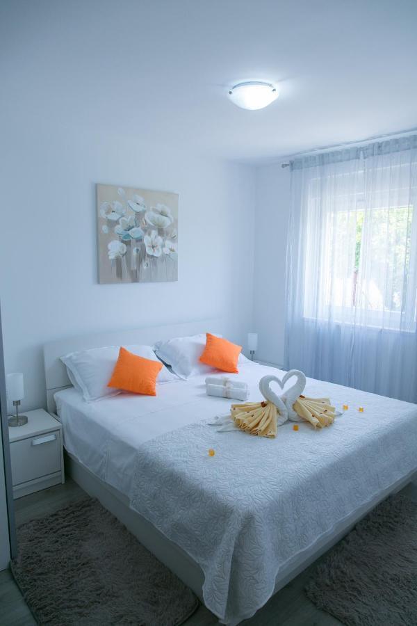 Apartment Navi Kastela